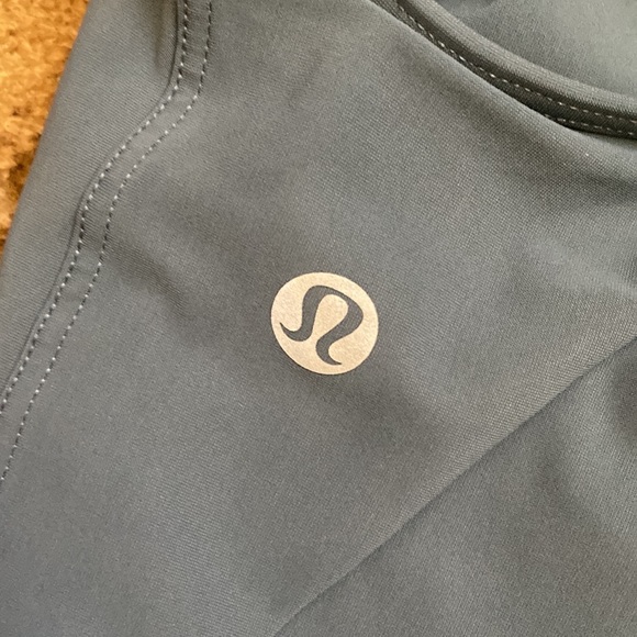 Lululemon Unleashed Strength Sports Bra Teal Color. - Picture 5 of 9